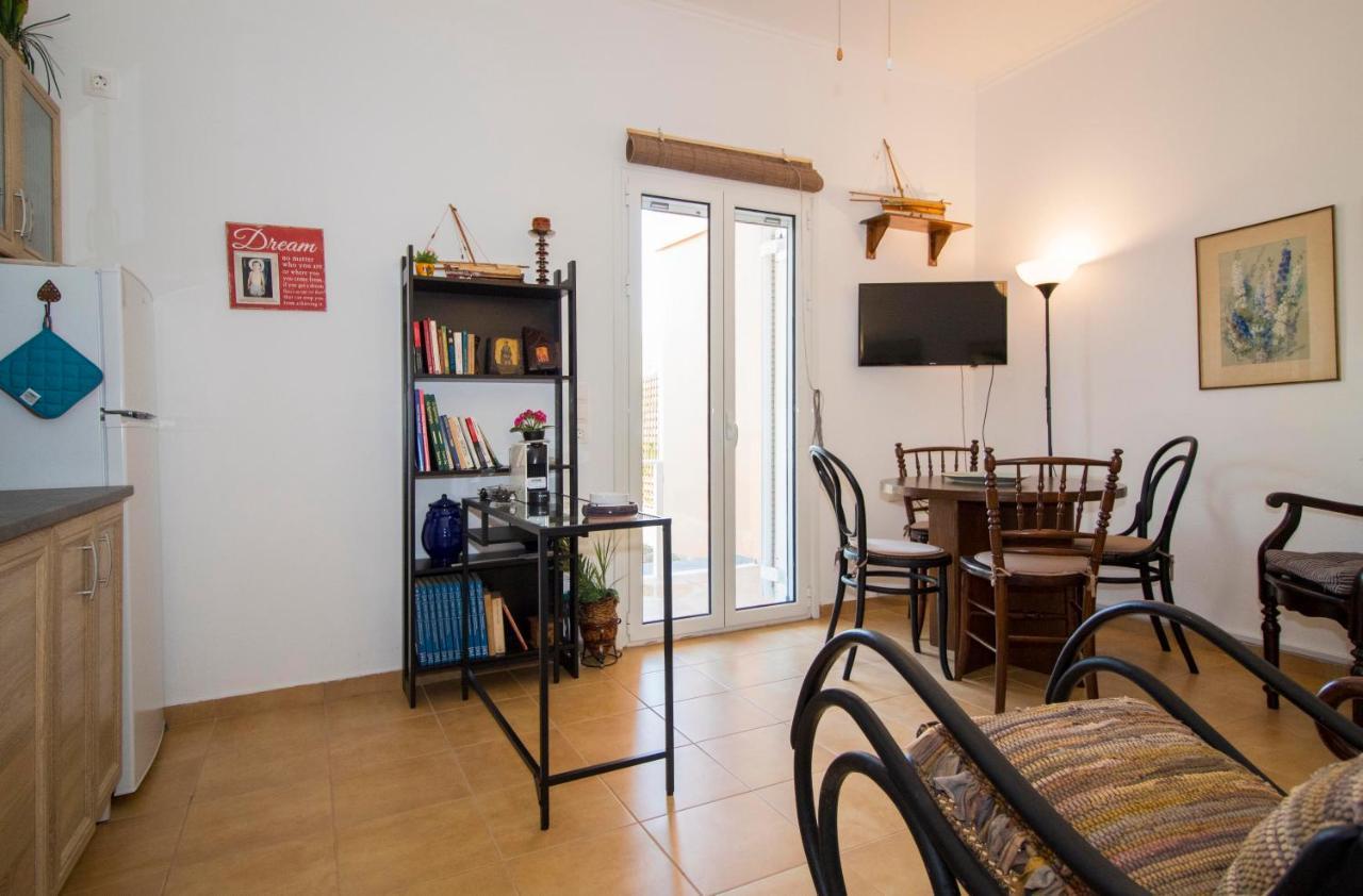Laconian Collection Mavrovouni Beach House Гитио Екстериор снимка