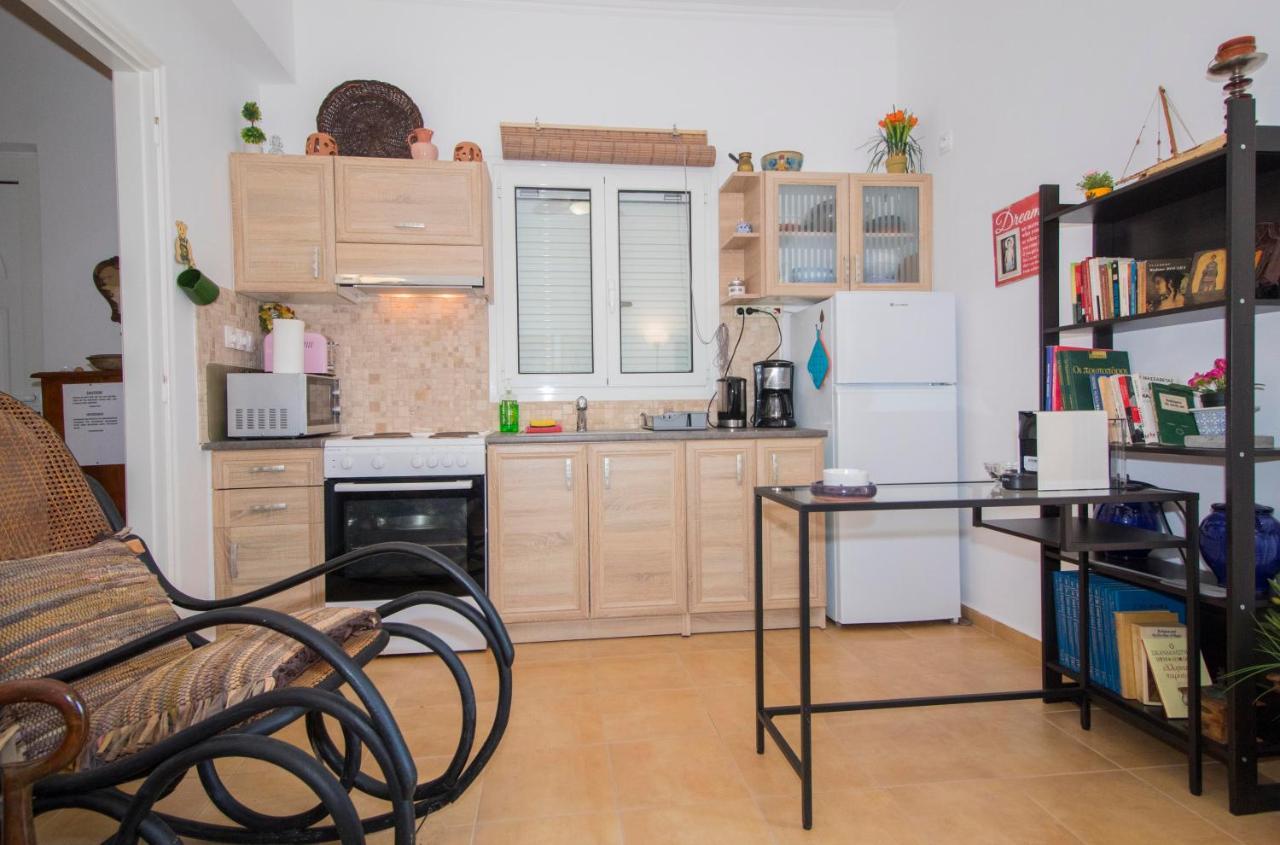 Laconian Collection Mavrovouni Beach House Гитио Екстериор снимка