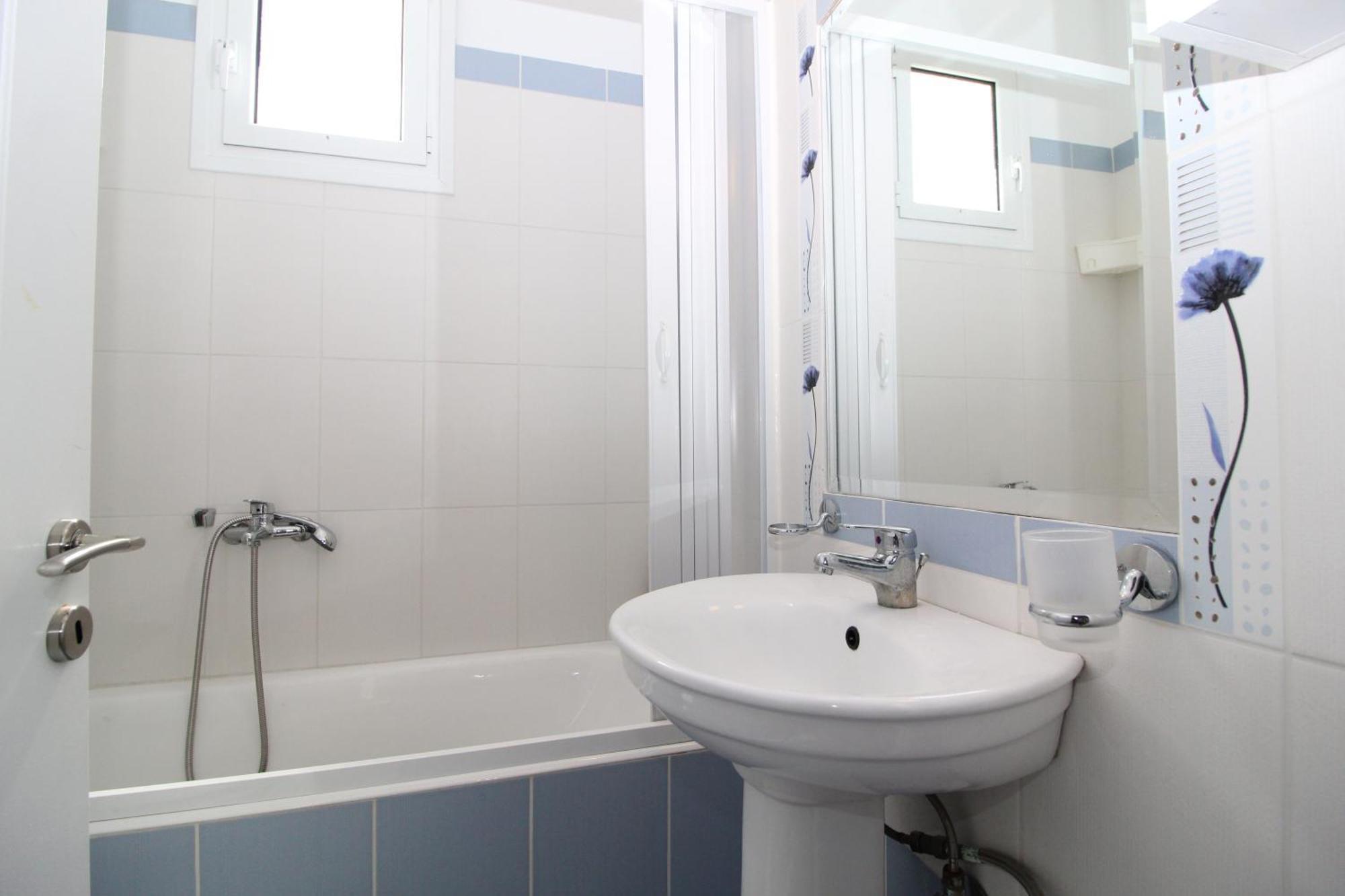 Laconian Collection Mavrovouni Beach House Гитио Екстериор снимка