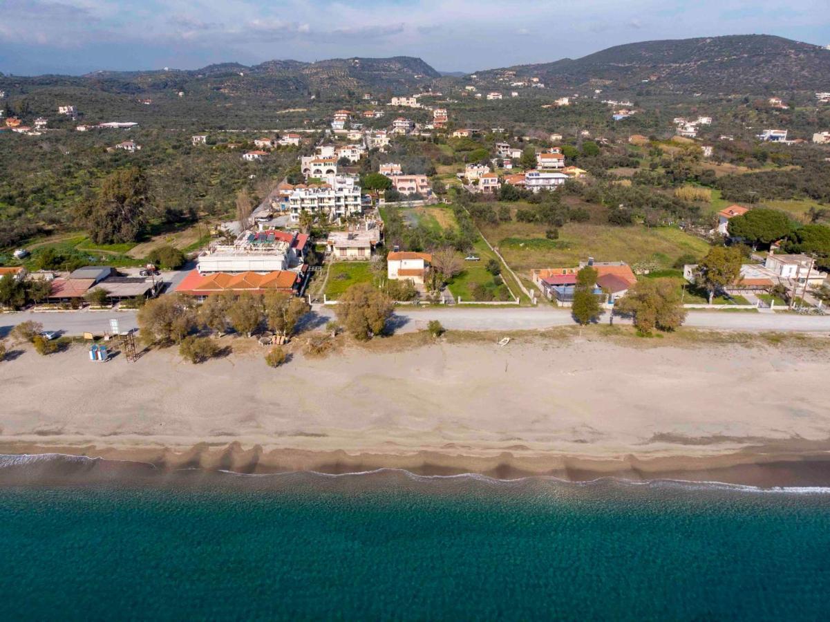 Laconian Collection Mavrovouni Beach House Гитио Екстериор снимка
